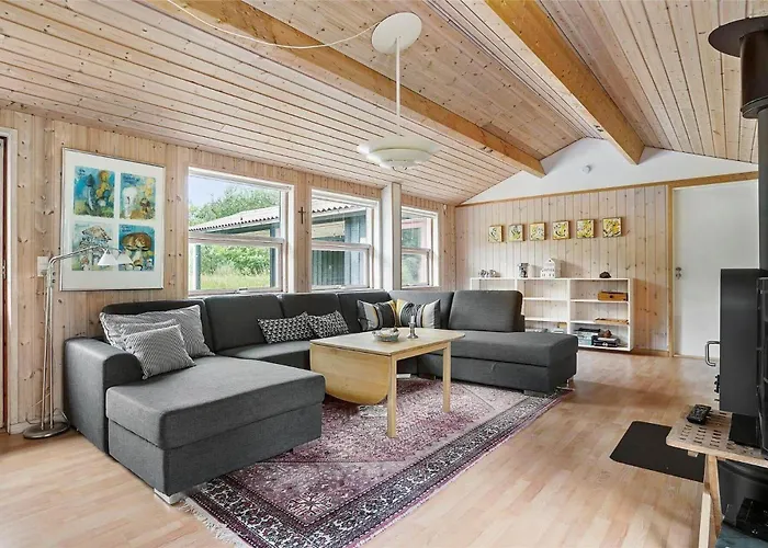 Holiday home Tv1319-bindslev-gronspaettevej-5